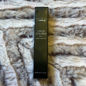 🛍️5 for $20🛍️ Aesthetica Liquid Eyeliner